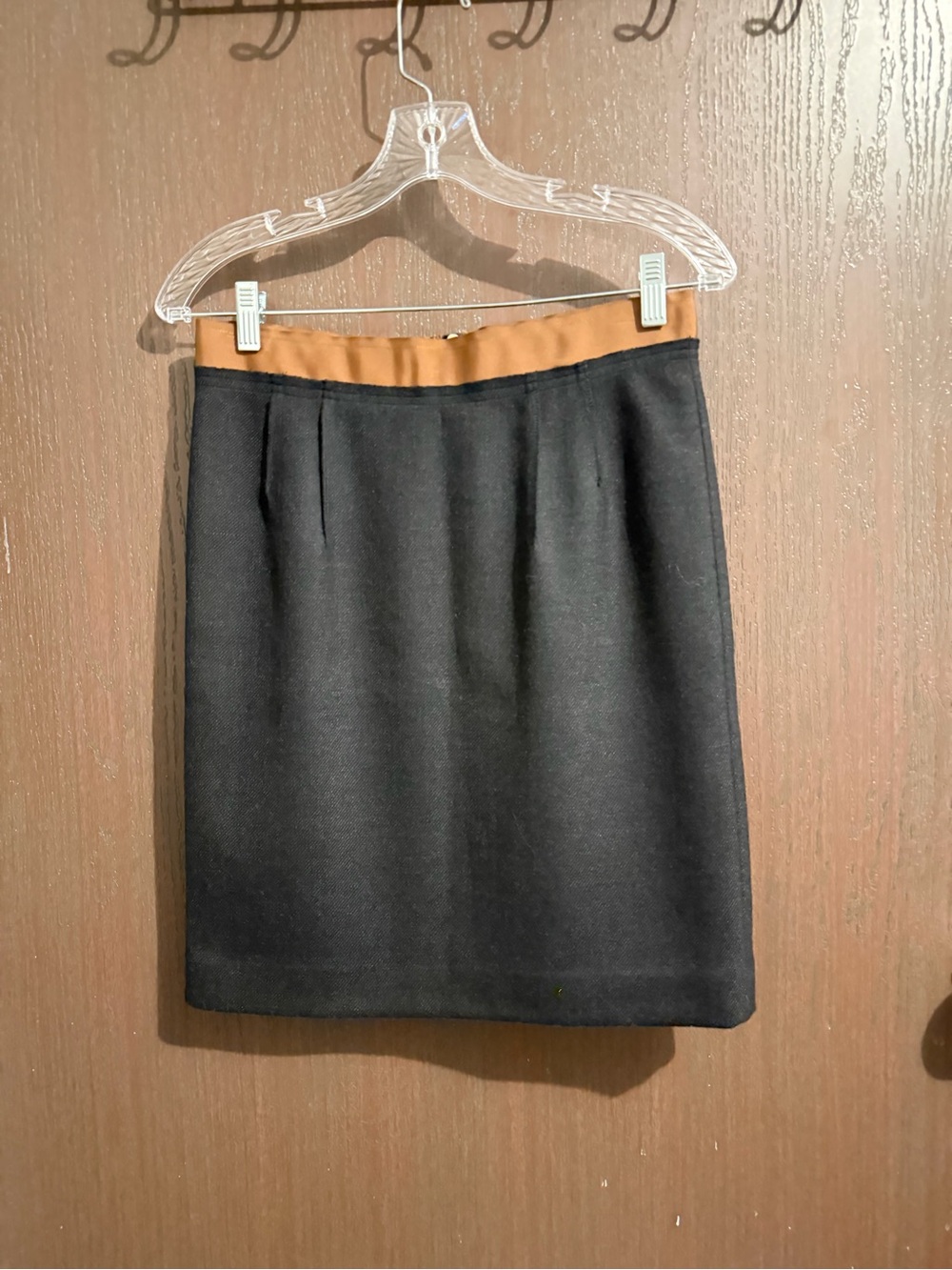 LOFT Black Pencil Skirt with Tan Waistband Accent Size 2